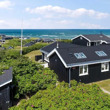 Sea View And Charging Station For Electric Car *